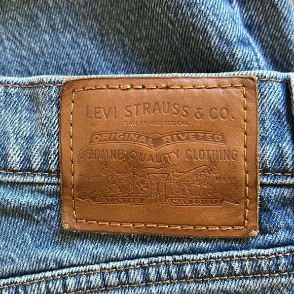 Levi’s Wedgie Straight Button Fly Classic Blue Mom Jeans Size 24 - Picture 8 of 14